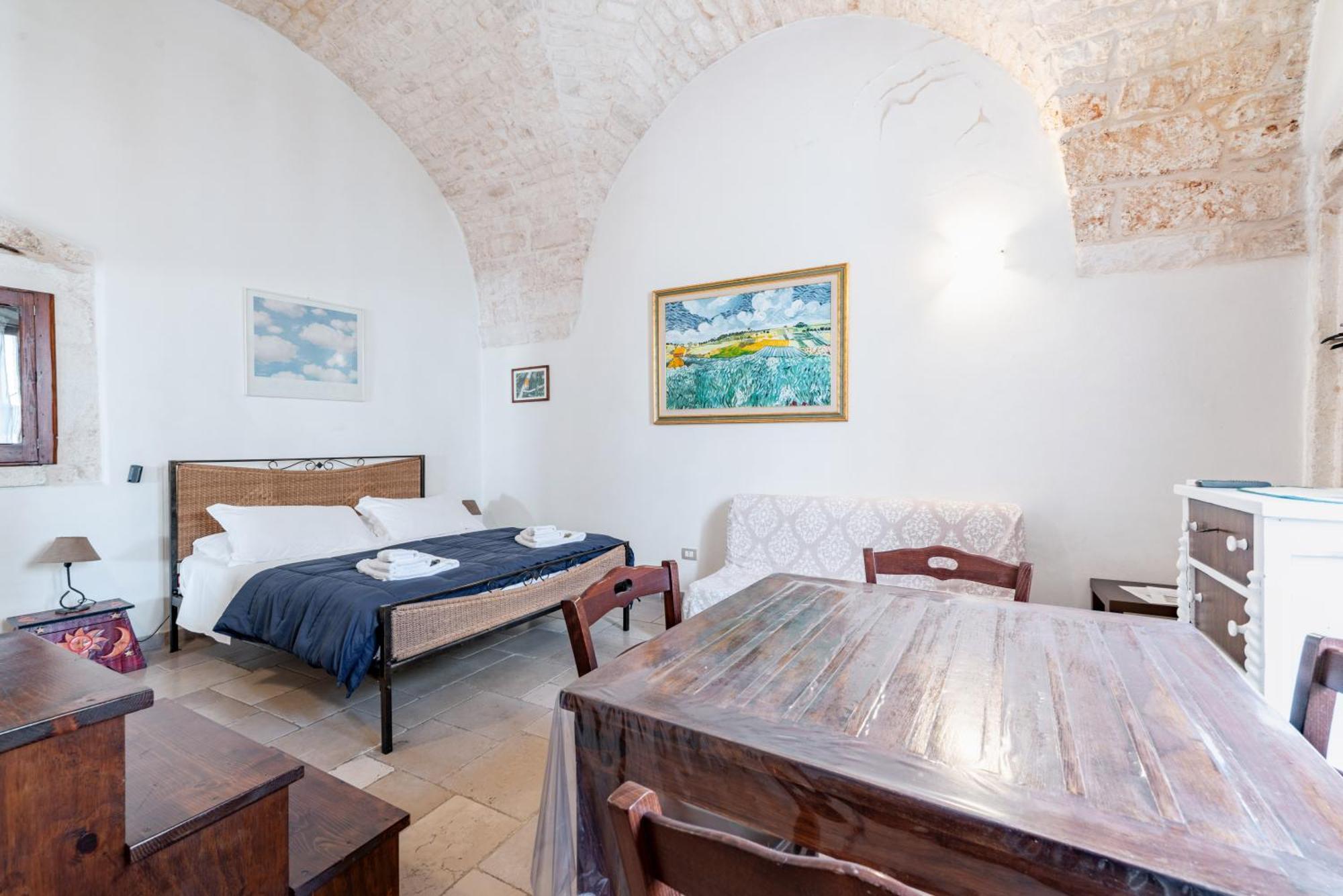 Casa Colombo & Casa Scipione By Rentbeat Hotel Ostuni Exterior photo